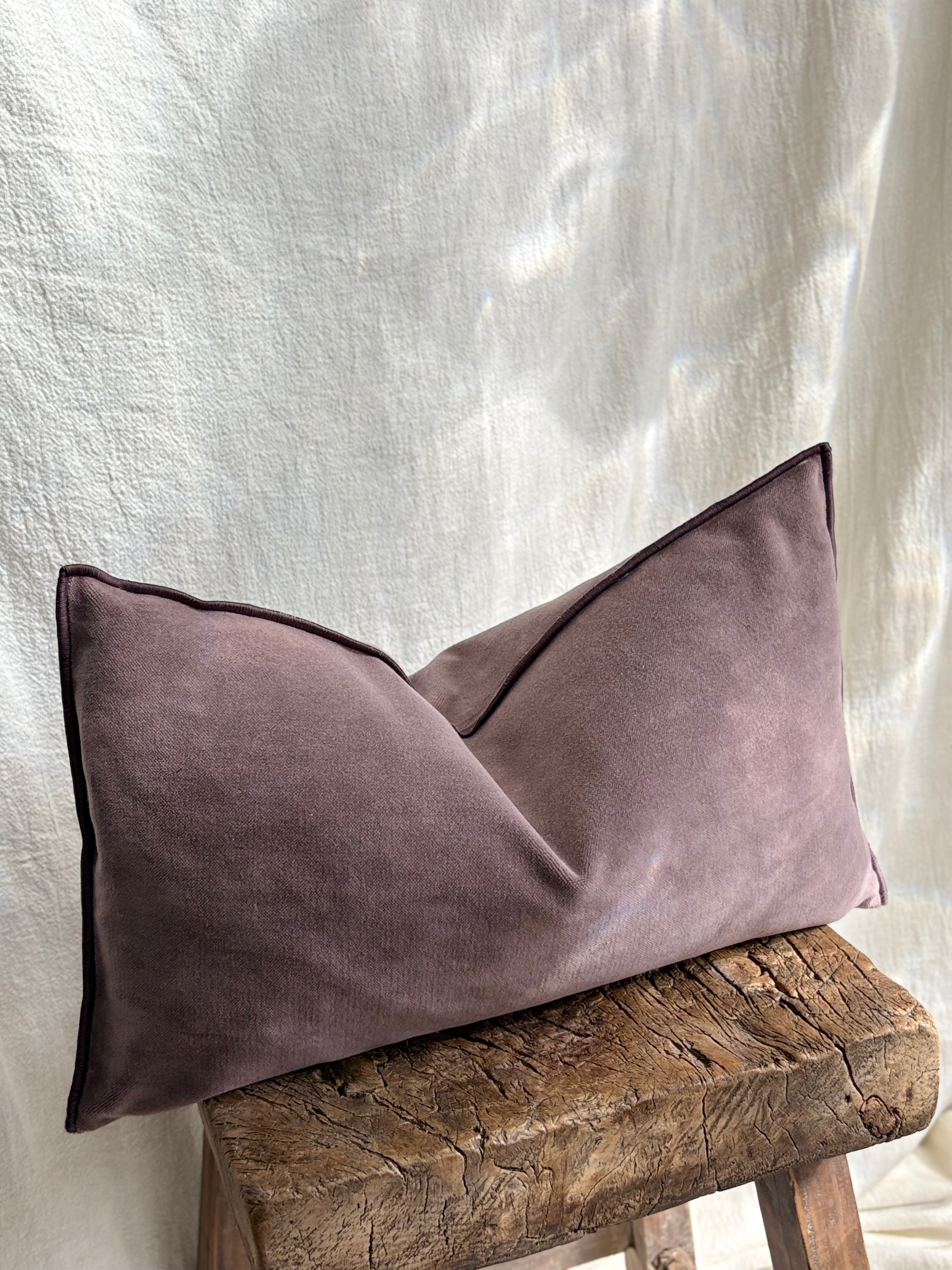 Maison de Vacances Cushion Vice Versa Vintage Velvet 12" x 20"