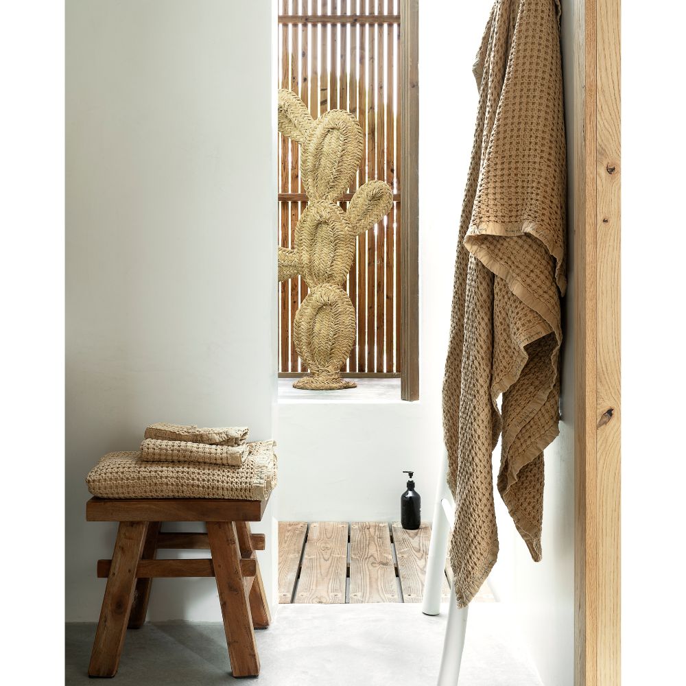 Mireille 1 Honeycomb Hand Towel 12" x 18"