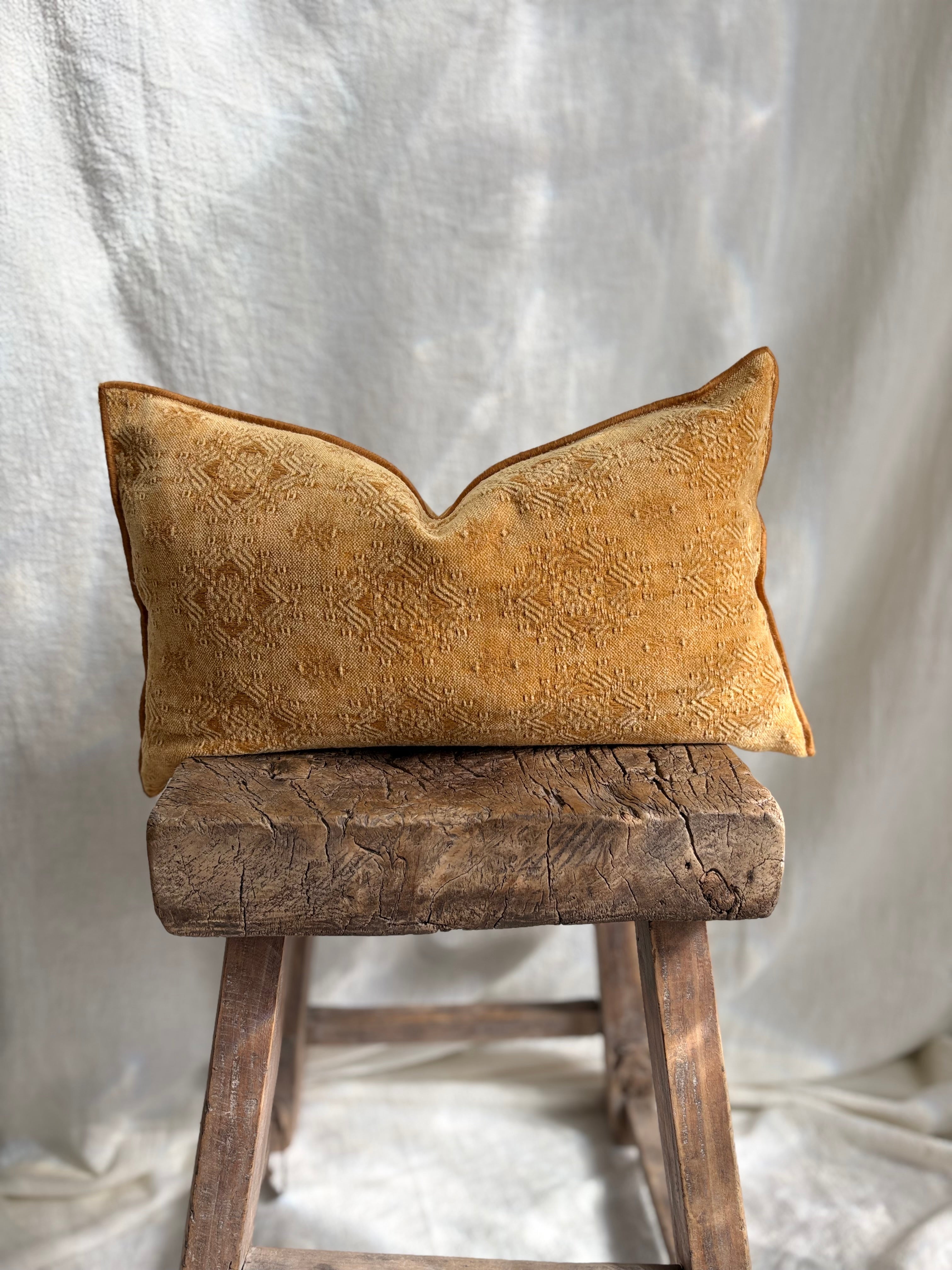Maison de Vacances Cushion Vice Versa Stone Washed Jacquard Kilim 12" x 20"