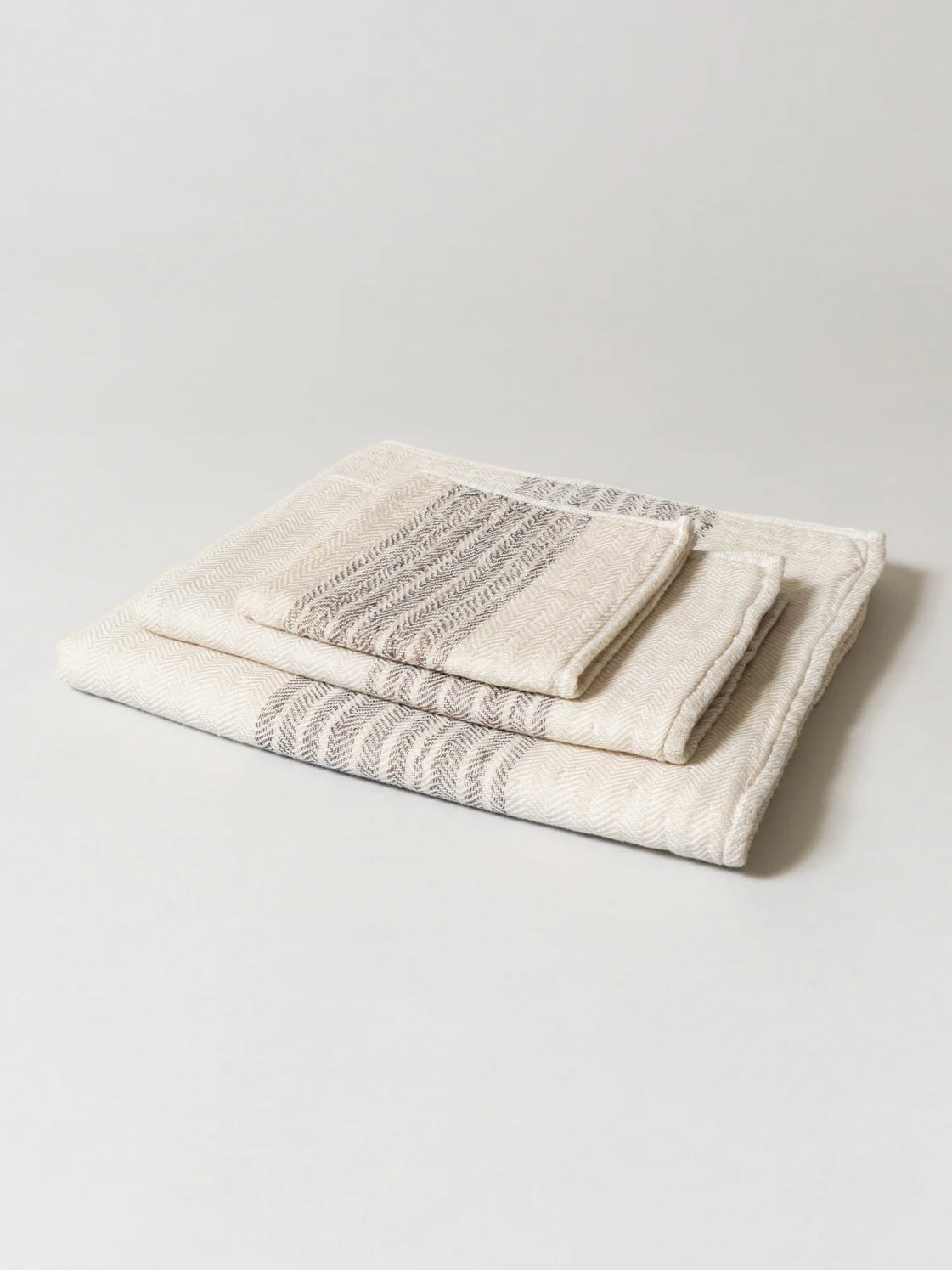 Flax Line Bath Towel Large
