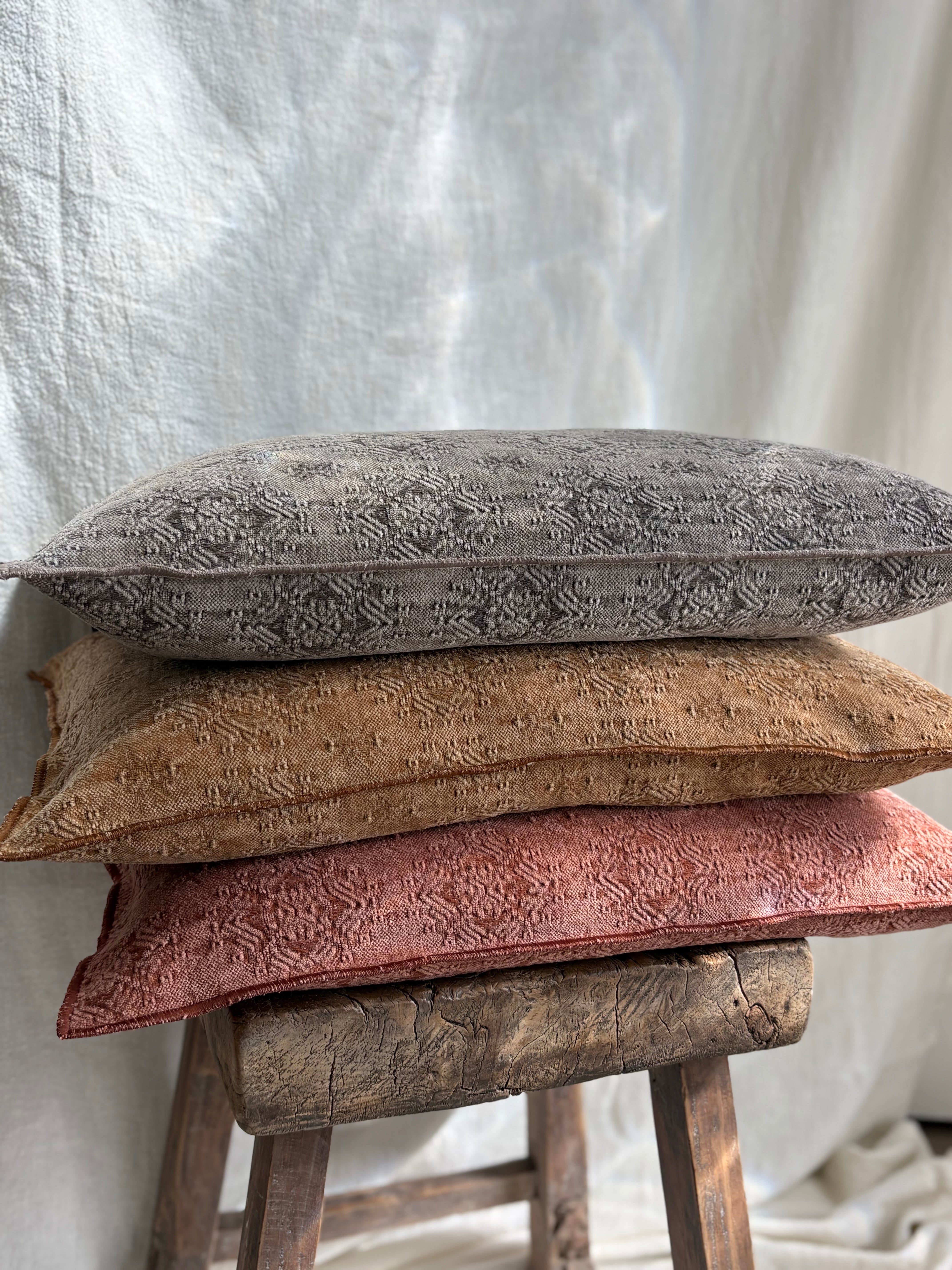 Maison de Vacances Cushion Vice Versa Stone Washed Jacquard Kilim 16" x 24"