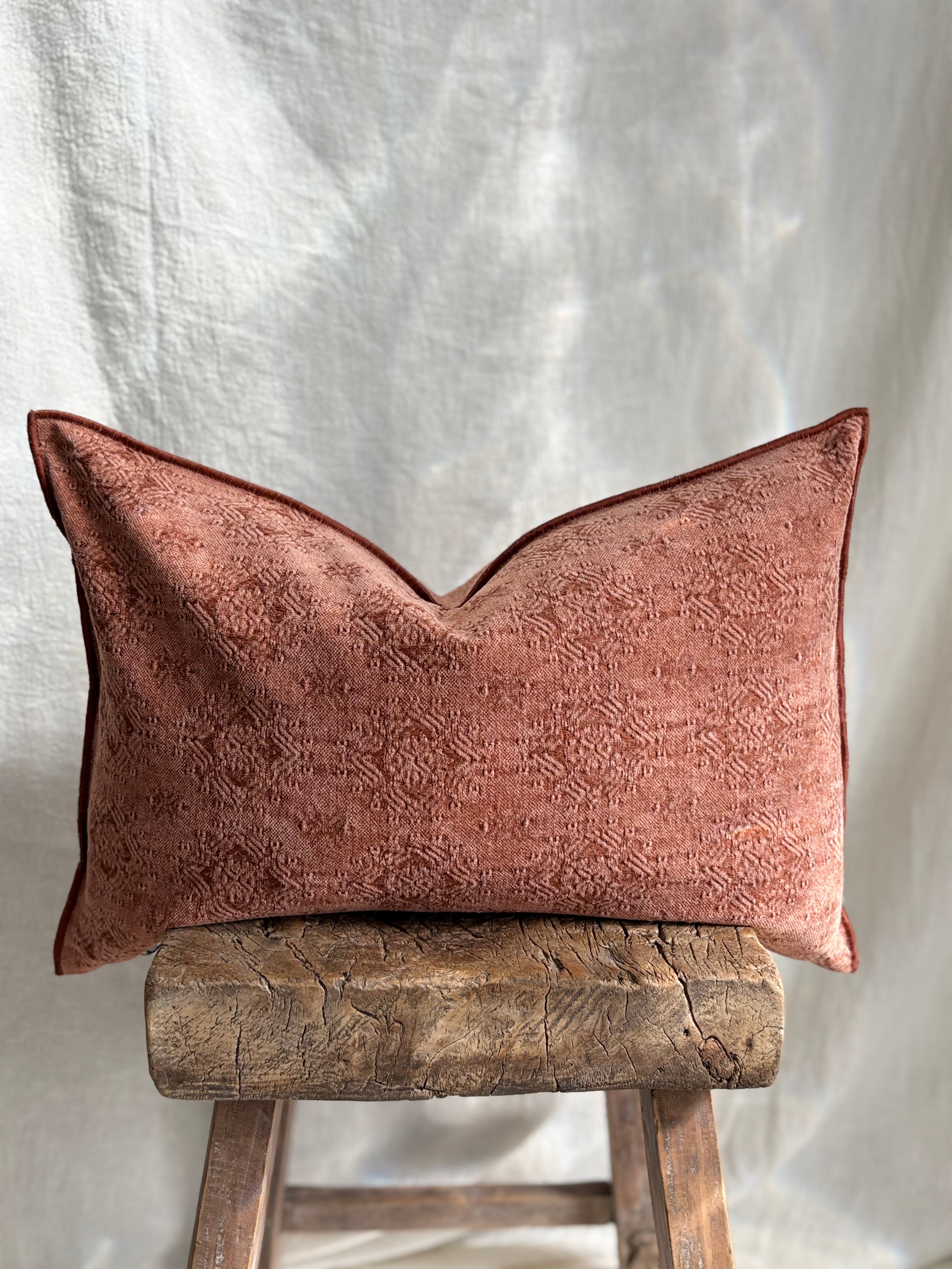 Maison de Vacances Cushion Vice Versa Stone Washed Jacquard Kilim 16" x 24"