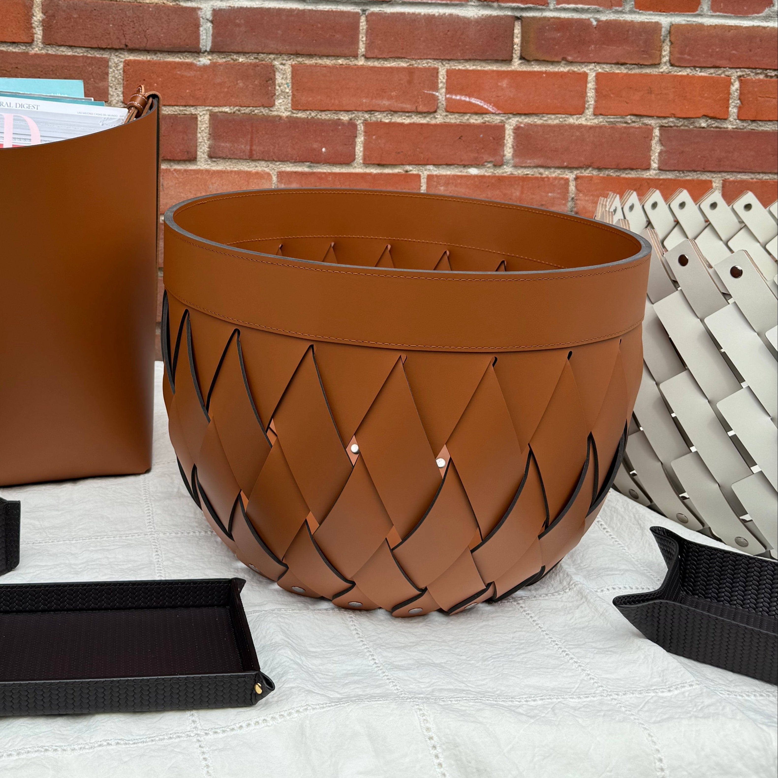 Canaria Small Leather Basket Antibes