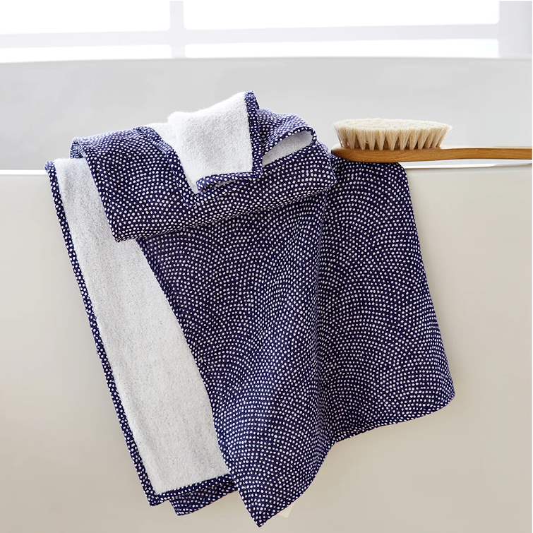Japanese Fine Pattern Washcloth 13 × 16 in