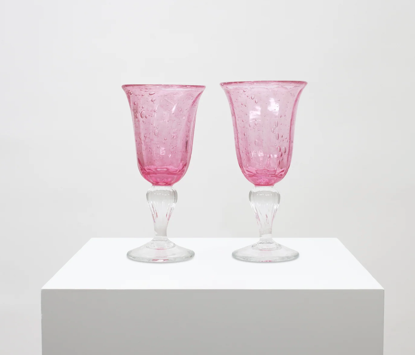 Footed Bubble Wine Glass