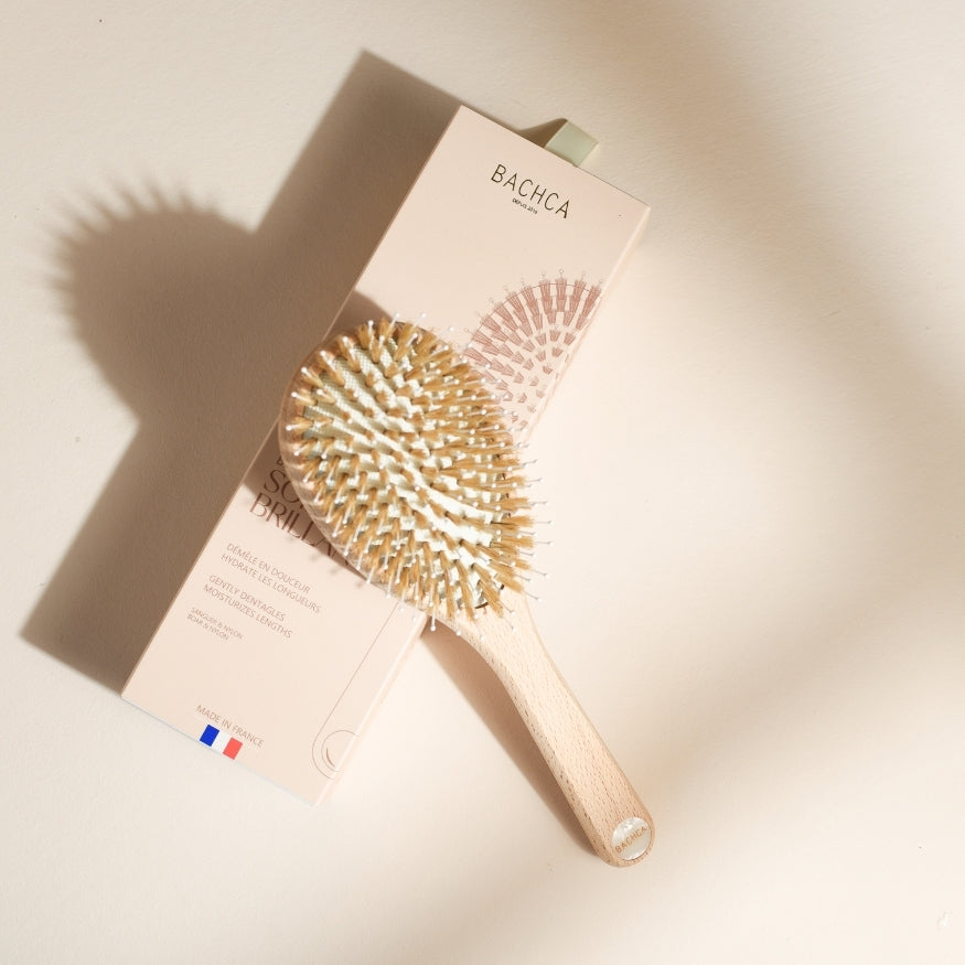 Detangling and Smoothing Boar's Hair/Nylon/Beechwood Hairbrush