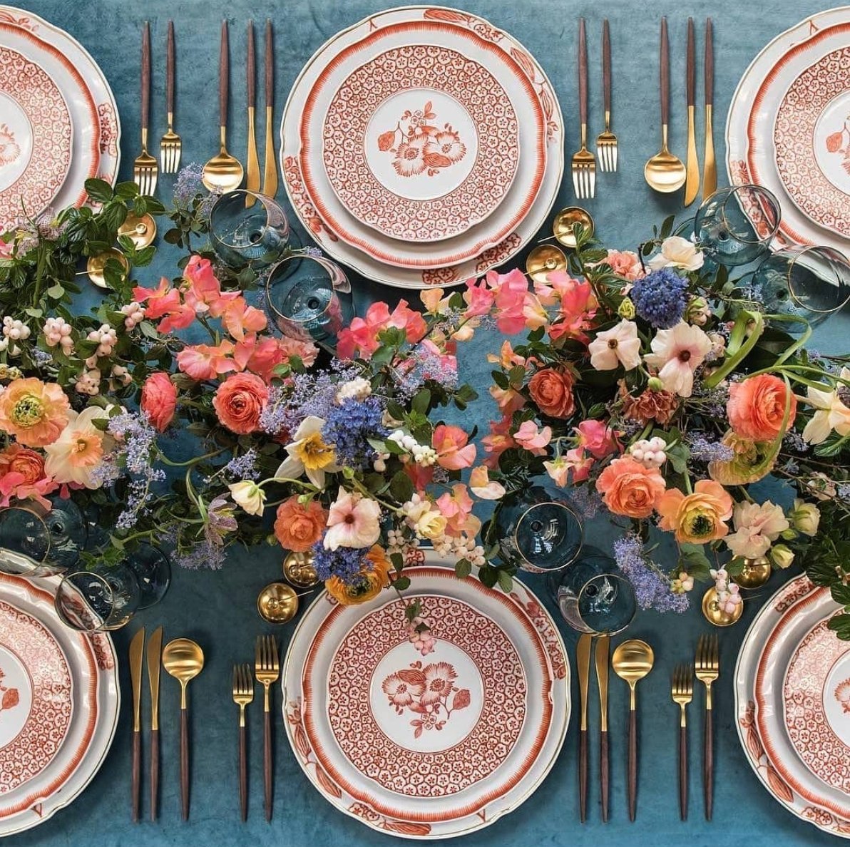 GOA Gold Five Piece Set of Flatware - Homebody Denver